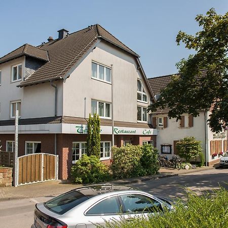 Hotel & Restaurant Zum Vater Rhein Monheim am Rhein Dış mekan fotoğraf